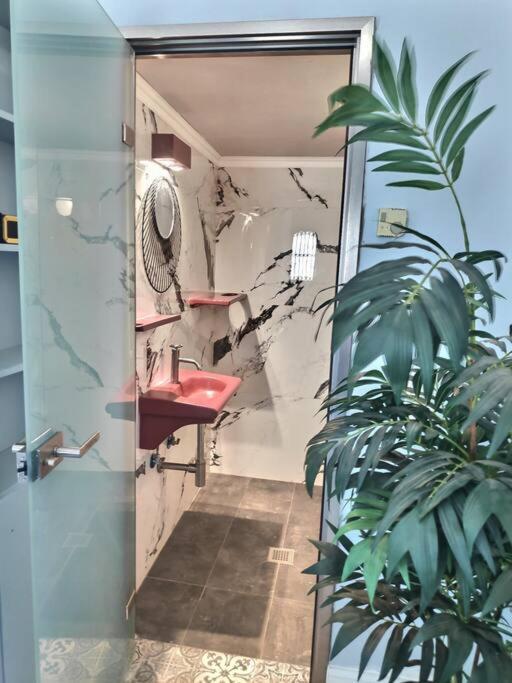Angela'S Apartment Олимпия Экстерьер фото